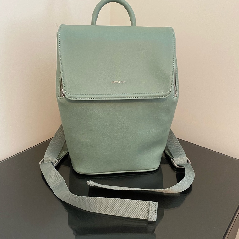 Matt & Nat Fabi Mini backpack in jade green